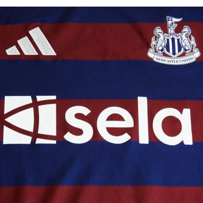 3. Adidas Newcastle United FC Auswärtstrikot 24/25 - IW0382