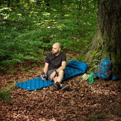 3. Nils Camp NC4006 Campingmatte mit Pumpe - 5 cm 15-05-019