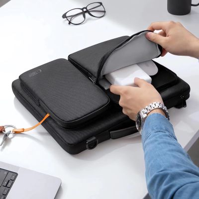 9. 15-16 Tech-Protect Defender Bag Laptoptasche – Schwarz