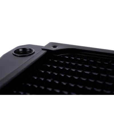 4. Alphacool NexXxoS XT45 Vollkupfer-X-Flow 360-mm-Kühlsystem