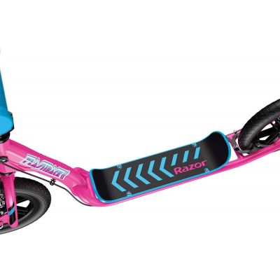 10. Razor Flashback Elektroroller – Pink