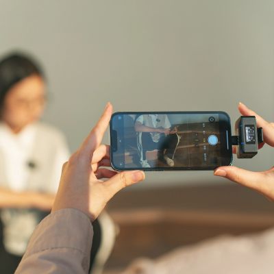 10. BOYA BOYAMIC 2-02 Drahtloses Lavalier-Mikrofon 2,4 GHz - Schwarz