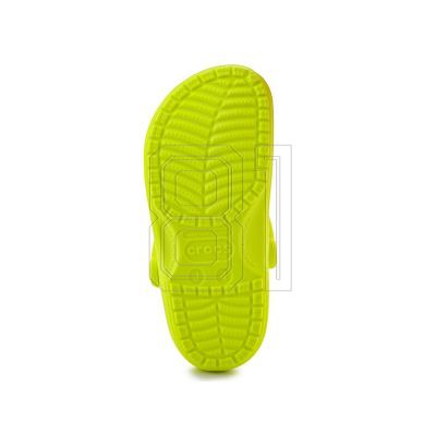 4. Crocs Classic Clog Jr 206991-76M