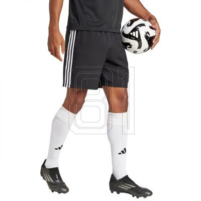 4. adidas Tastigo 25 M JN7155 Shorts