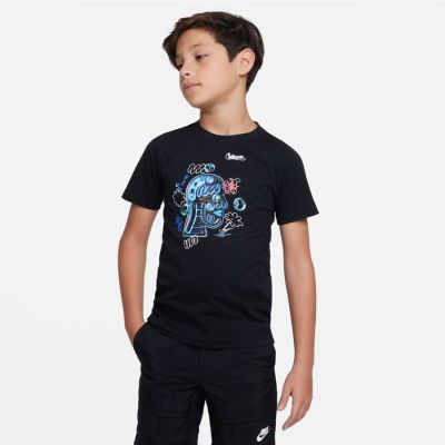 2. Nike Sportswear Jr. DX9526-010 T-Shirt