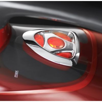 4. RUSSELL HOBBS 25090-56 Eisen