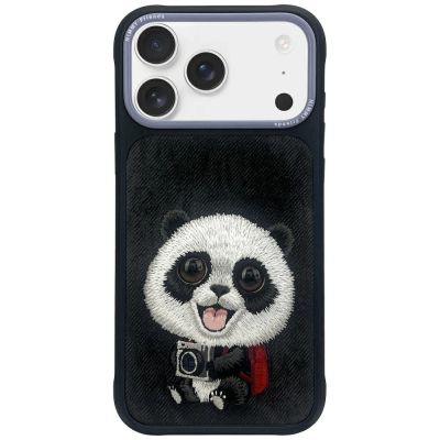 Nimmy Big Eyed Pet 2.0 Panda-Hülle für iPhone 17 Pro Max, Schwarz