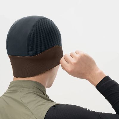 3. Rockbros LF25956 Nahtlose Strick-Radmütze – Schwarz