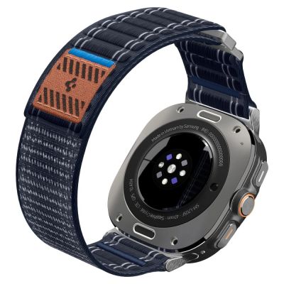 10. Spigen WBF0 Armband für Samsung Galaxy Watch Ultra 47 mm – Marineblau
