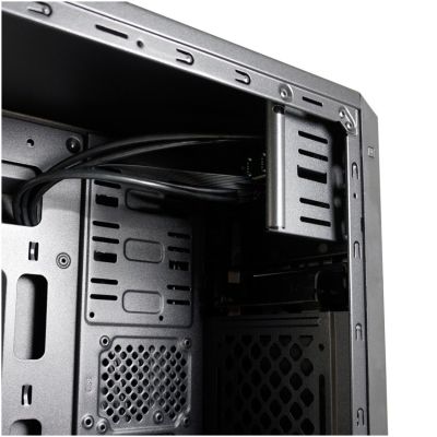 13. LC-Power 7040B Midi-Tower, Schwarz
