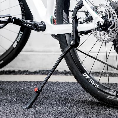 7. Wozinsky WSR-010 Fahrradständer für 26-29 Zoll Fahrräder, verstellbar, rutschfest – Schwarz