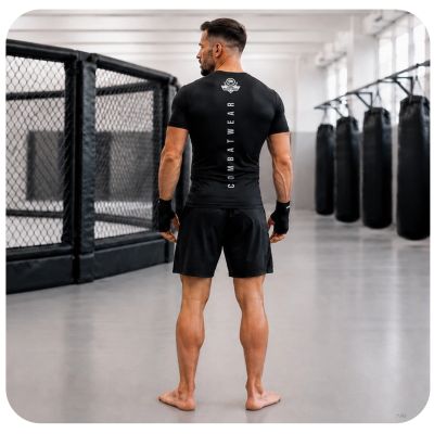 12. Schwarzes Herren-Kompressionsshirt COMBATWEAR | DBX Bushido