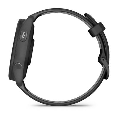 8. Garmin Forerunner 265 46 mm Schwarz