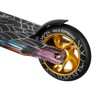 10. HS221 SPIDER TRICK SCOOTER NILS EXTREME
