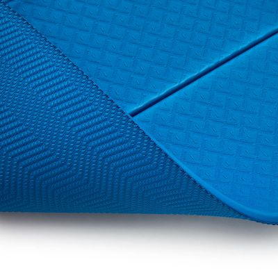 17. Reebok 11050BL Yogamatte