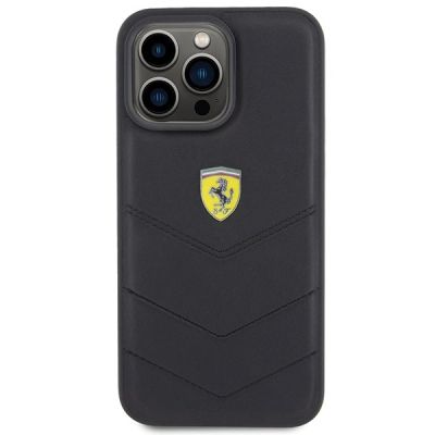 3. Ferrari Quilted Metal Logo-Hülle für iPhone 15 Pro Max – Schwarz