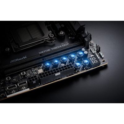 28. Asrock X870E TAICHI OCF Mainboard
