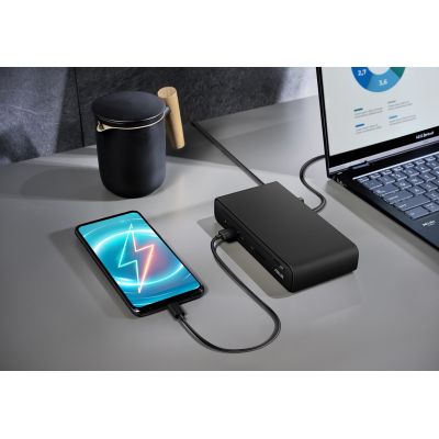 32. ASUS Triple Display USB-C Dock DC300 150 Watt