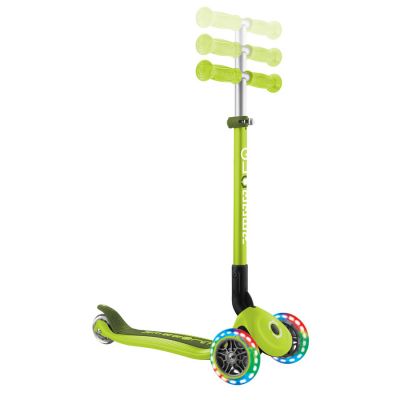 18. Globber Primo Faltbarer 3-Rad-Scooter mit Lichtern 432-106-2 HS-TNK-000011635