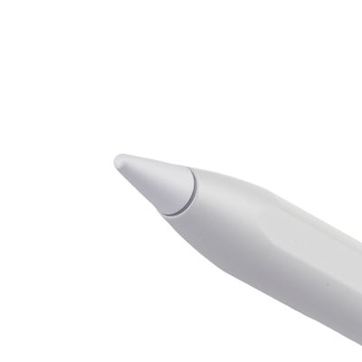 4. Joyroom JR-X15 Pro Aktiver kapazitiver Stift (inkl. 2 Ersatzspitzen) Weiß