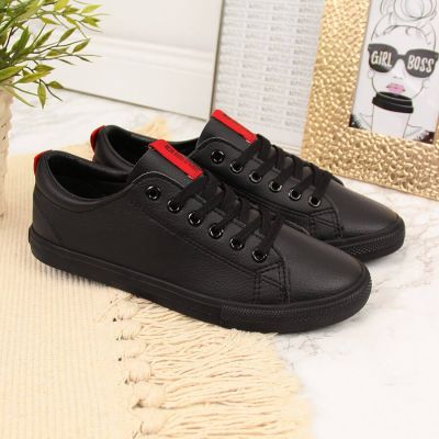 4. Big Star W DD274687 schwarze Low-Top-Sneaker aus Öko-Leder 
