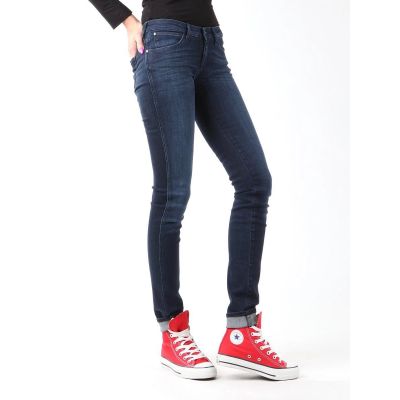 6. Wrangler Courtney blaue Shelter-Jeans W23SU466N