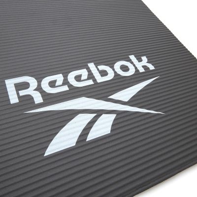 3. Reebok Matte 15 mm RAMT-11018BK