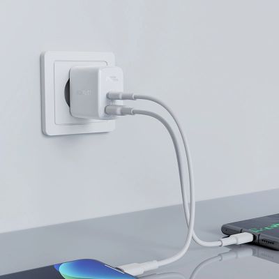 2. Acefast Wandladegerät USB Typ C / USB 32W, PPS, PD, QC 3.0, AFC, FCP weiß (A5 weiß)
