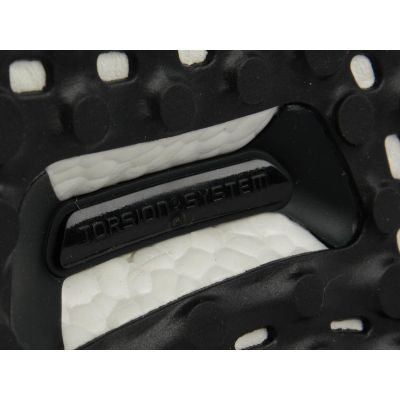 7. Adidas Consortium Packer x Solebox UltraBoost Mid Sportschuhe - CM7882