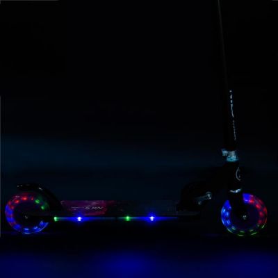 3. Nils Extreme HD025 Led Jr 16-50-306 Roller