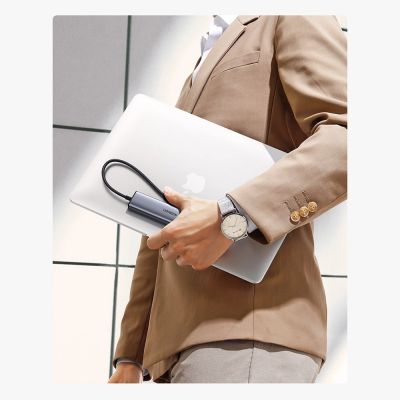 9. Ugreen Multifunktionsadapter HUB USB 3.0 - 3 x USB / Ethernet RJ-45 / USB Typ C PD grau (CM475)