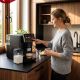 5. ELDOM Automatische Espressomaschine ECA10, 20 bar, 7 Automatikprogramme, 1400 W, Behälter: Milch 0,75 l, Wasser 1,5 l