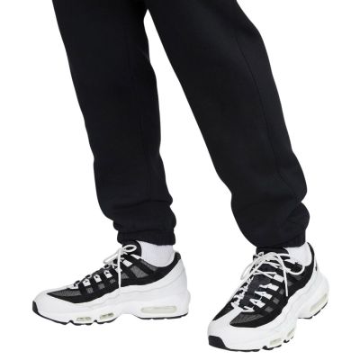 4. Nike Herren-Trainingshose Club BB CF Pant Mlogo DX0795-010