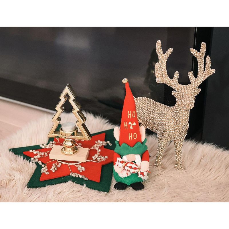 4. Dekorativer Elf 28 cm mit Geschenktüte