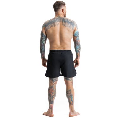 3. Schwarze DBX Bushido MMA-Shorts