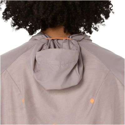 4. ASICS Fujitrail Packbare Windjacke 2012D313-020 Grau L