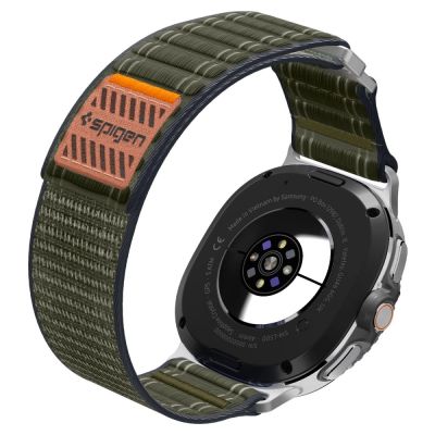 8. Spigen WBF0 Armband für Samsung Galaxy Watch 40/44/46 mm - Grün