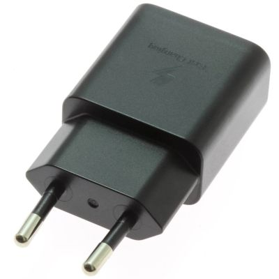 2. Samsung EP-T1510EBE 15W USB-C Wandladegerät (OOB Bulk – Ersatzverpackung) – Schwarz