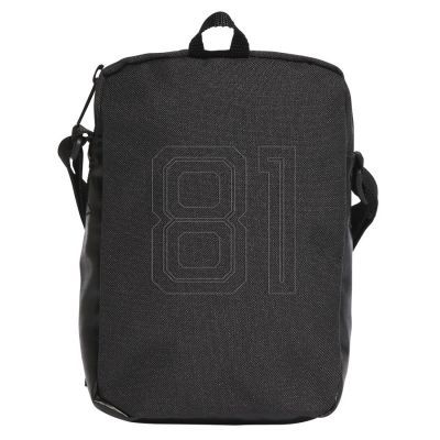8. adidas Essentials Training-Umhängetasche HT4752