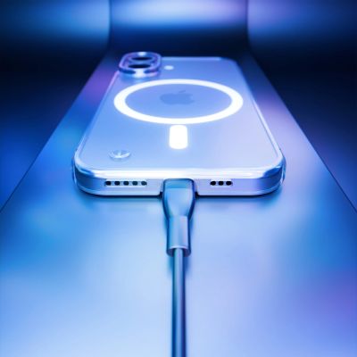 7. 3mk Just20g MagCase für iPhone 16 - transparent