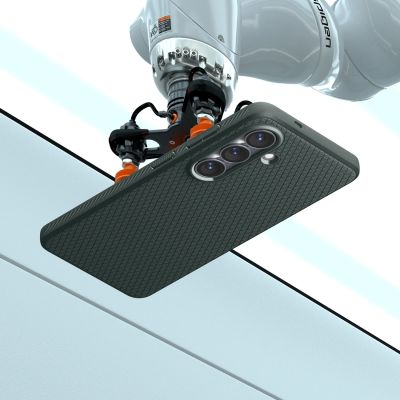 11. Spigen Liquid Air Mag MagSafe Hülle für Samsung Galaxy S26+ - Grün