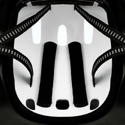 5. Spokey Stars Jr 927771 Fahrradhelm