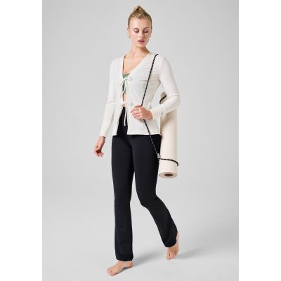 5. CASALL Studio Cardigan Sweatshirt Weiß