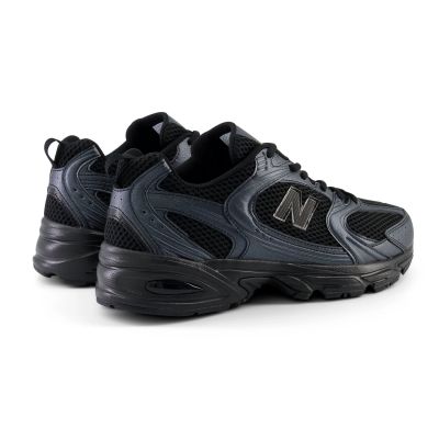 12. New Balance Trainingssportschuhe M MR530PB