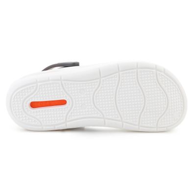 7. CROCS INMOTION CLOG SCHIEFERGRAU 209964-0DA