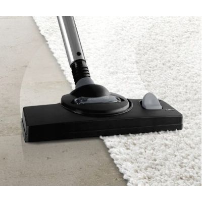 9. BOSCH BWD 41740 AquaWash&Clean Staubsauger