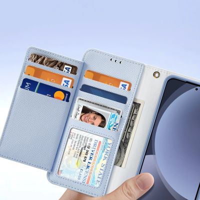 7. Dux Ducis Lawa Lederhülle für Samsung Galaxy S25+ mit abnehmbarer magnetischer Brieftasche – Blau