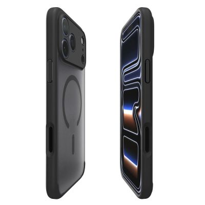 13. Spigen Ultra Hybrid MagSafe Case für iPhone 17 Pro Max - Schwarz