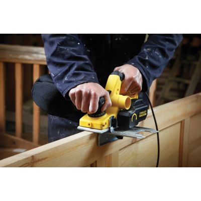 3. STANLEY FME630K 750W Hobel