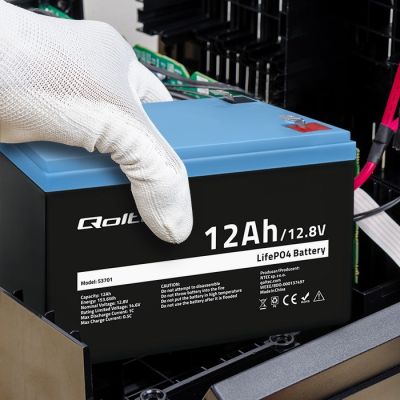 4. Qoltec LiFePO4 Lithium-Eisenphosphat-Batterie 12,8 V 12 Ah 153,6 Wh BMS